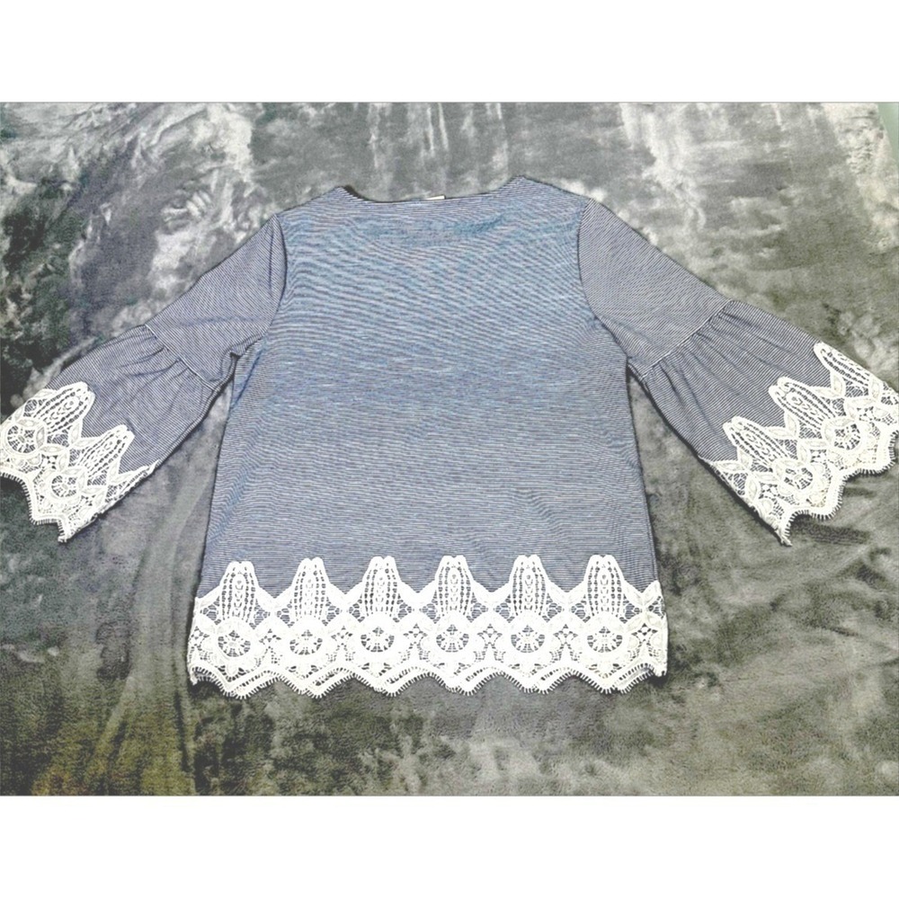 Chico's Light Blue/White‎ Striped Top Lace Borders Size 0 (S) Beachy Lagenlook